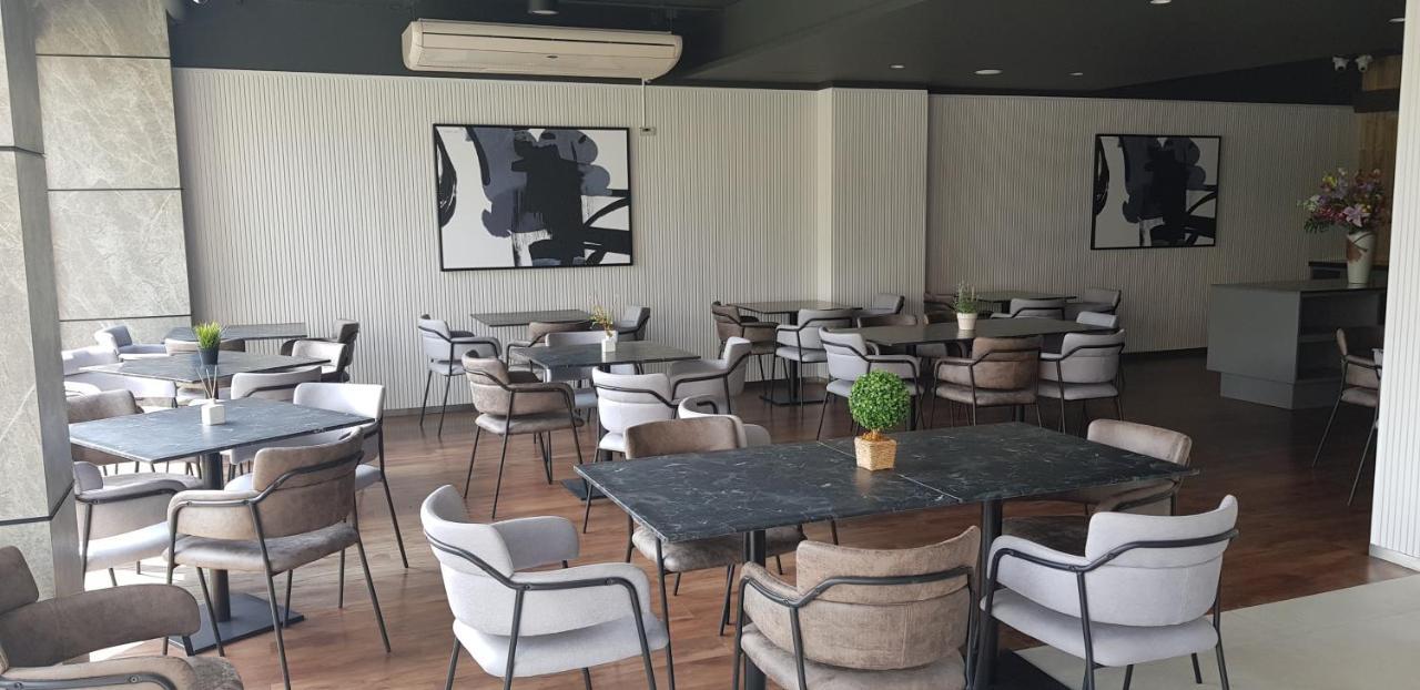 Kos Hotel Suvarnabhumi Airport -Sha Extra Plus Bangkok Dış mekan fotoğraf